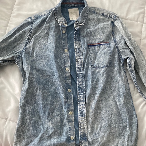 Chambray button down - Picture 1 of 3